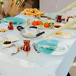 Radika 4* אלאקאטי