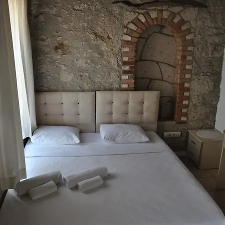 Radika Alacati